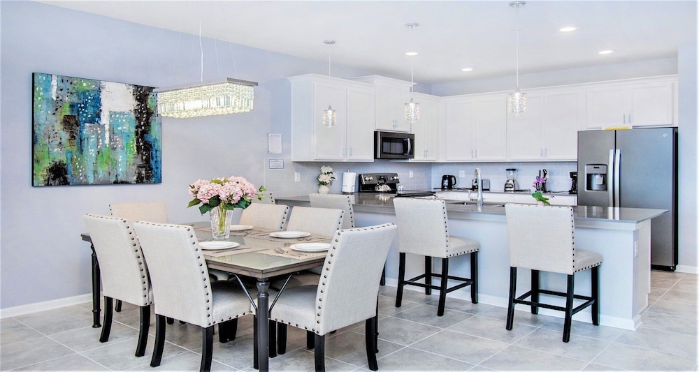 2BR Condo, Champion'sgate w Resort Access, Disney