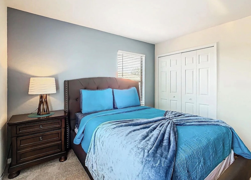 Coco Villa Stay for 10 w/ Resort-style Amenities