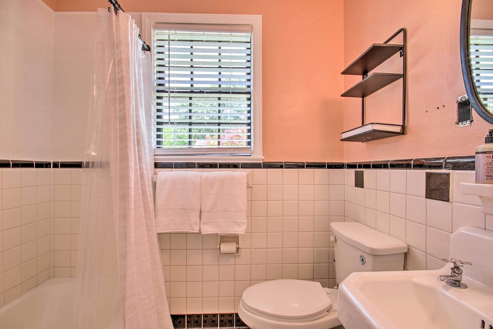 Historic Augusta Cottage w/ Mid Century Vibe! view 5