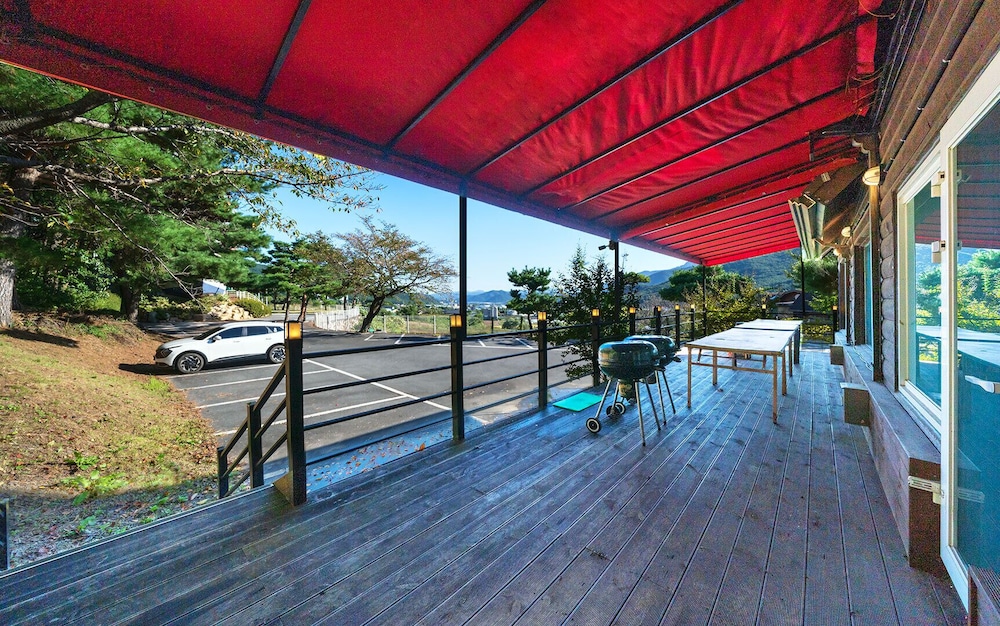 Ulsan Byeoldam Eunchae Pool Villa