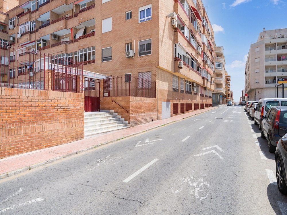 Belvilla by OYO Alicante