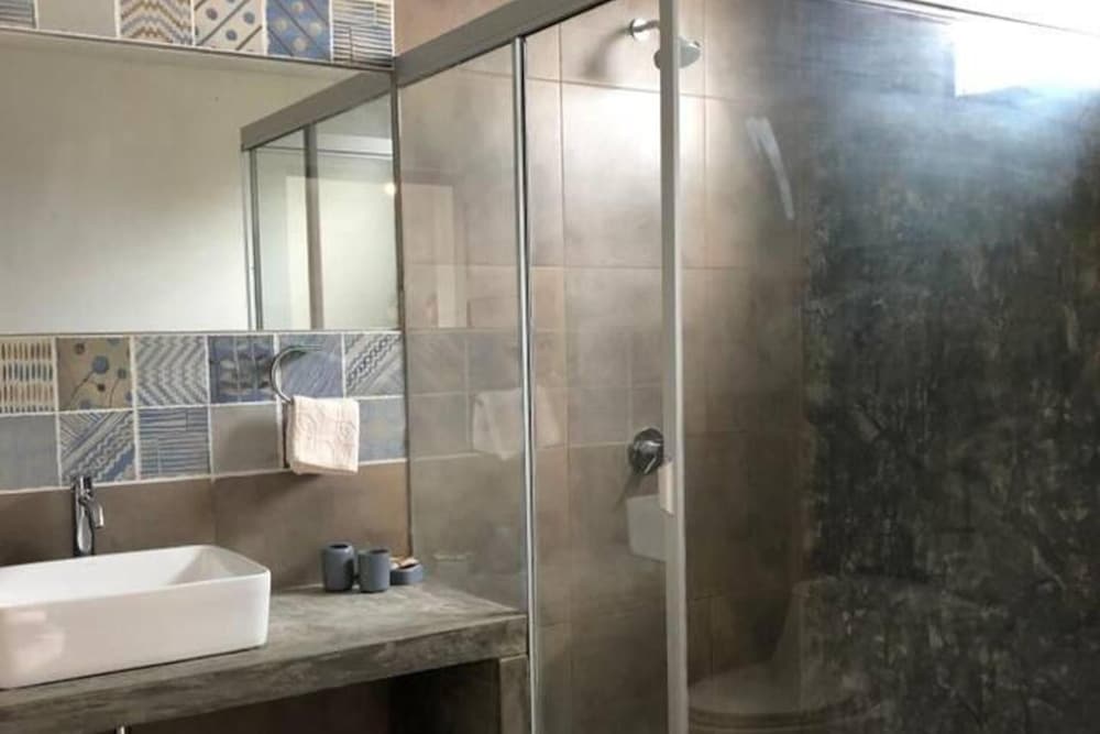 Huanchacostudio/kingbed/balcony/tv/wifi