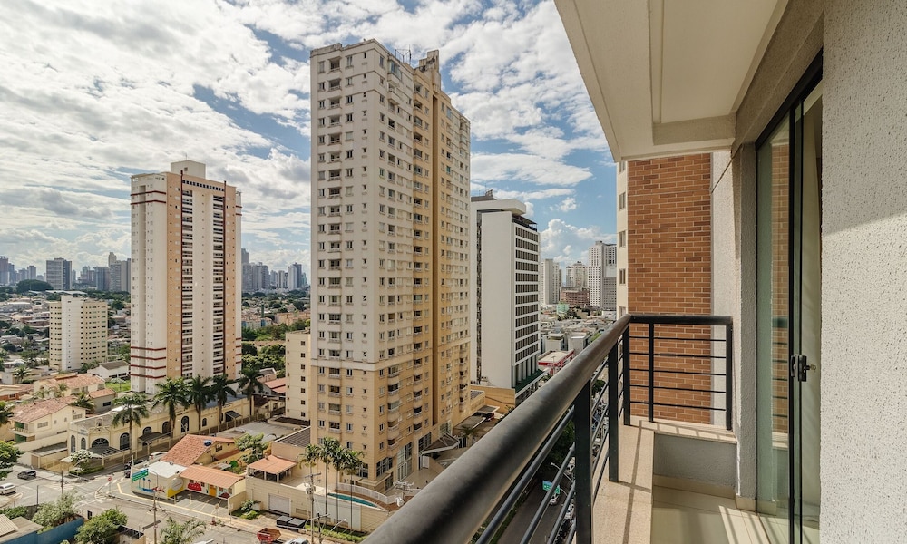 Apartment Next to Flamboyant Shopping Mall - ESS