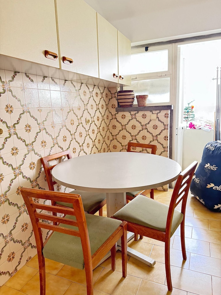 The Pearl - Cascais Guest House - City & Beach