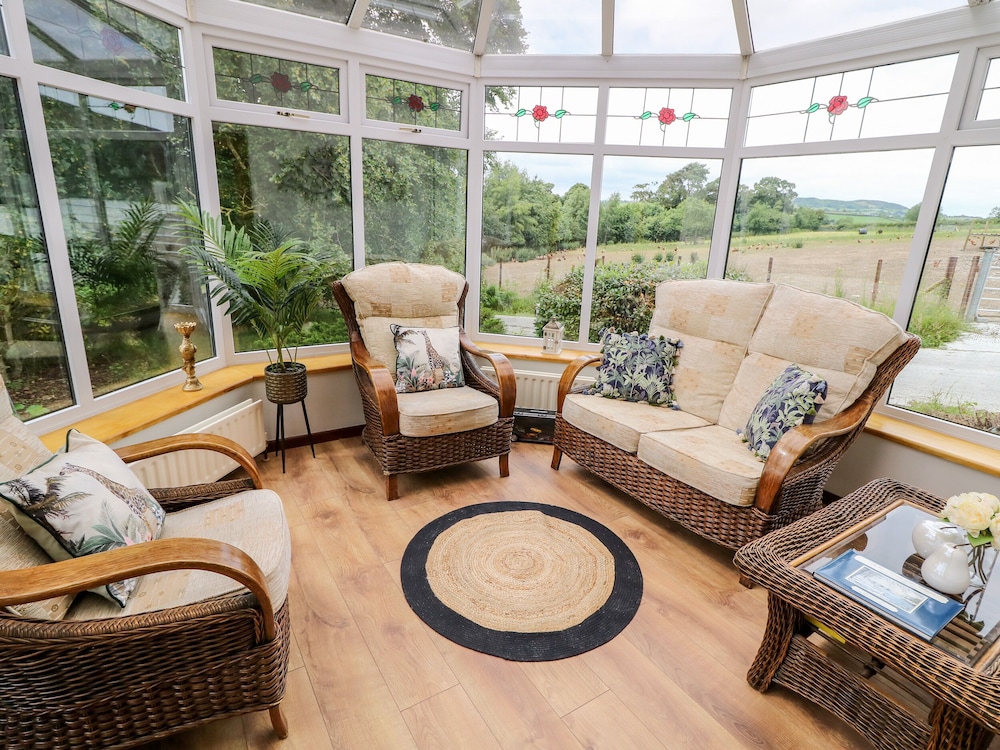 Glebe Farm Cottage