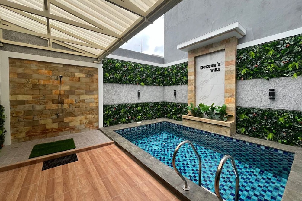 Deceva by Panorama Villas