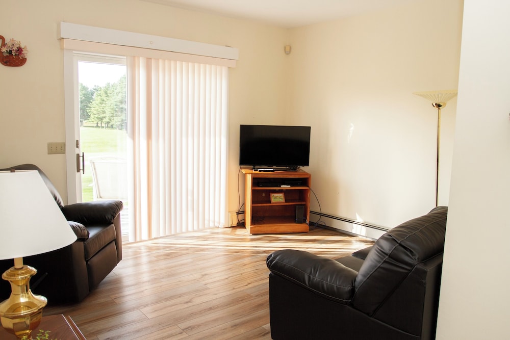 Condos at Fairlawn view 3