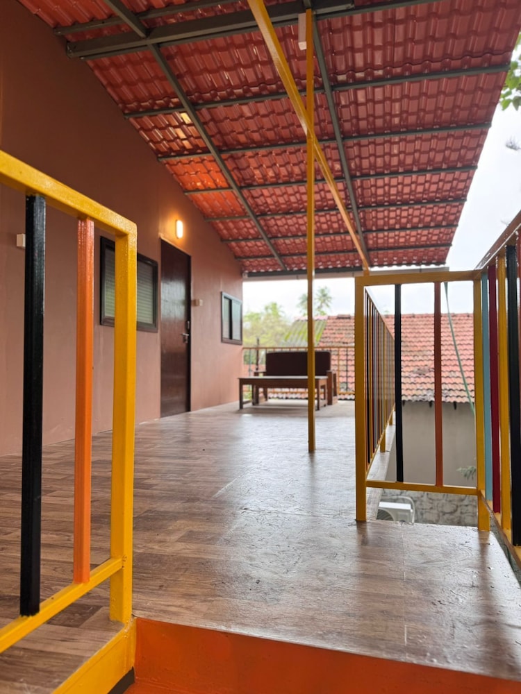Lost Paradise A Social Hostel
