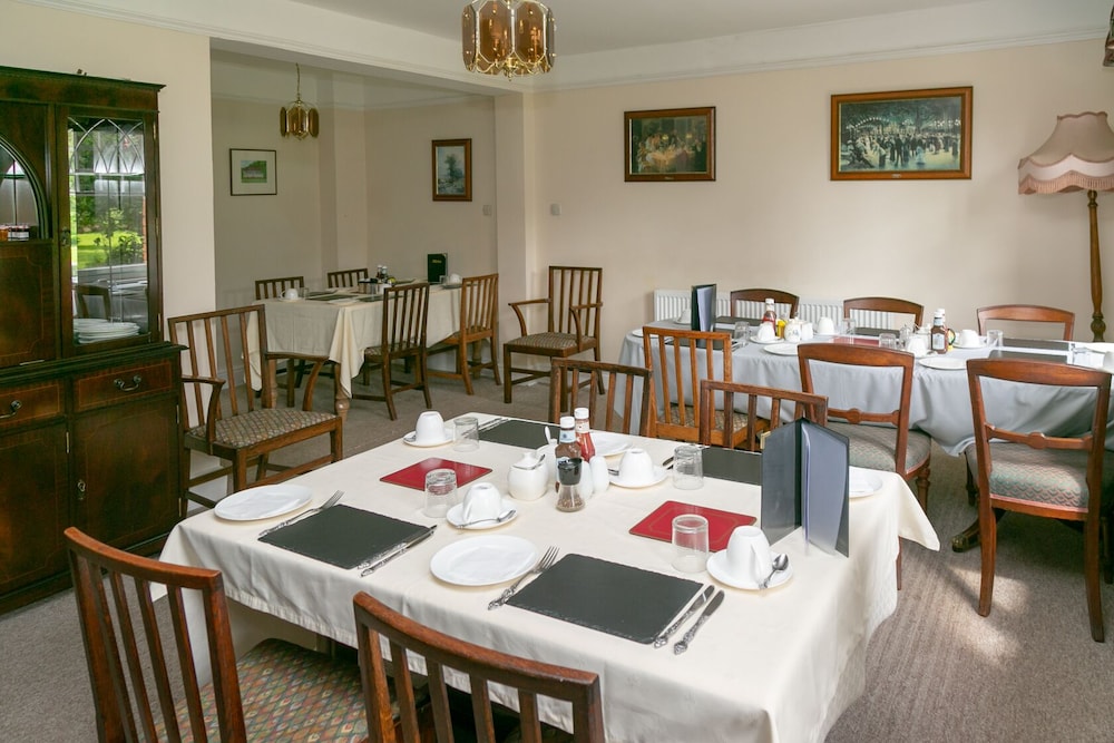 Chippenham Vacations - The Garden House - Property Image 1
