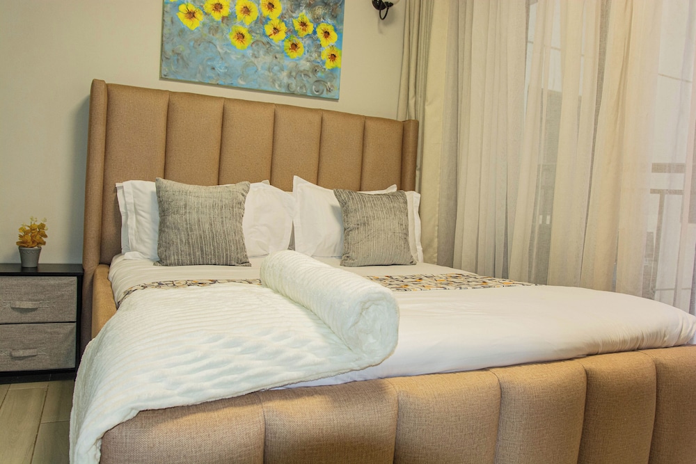Ashmere by Edmor Suites.