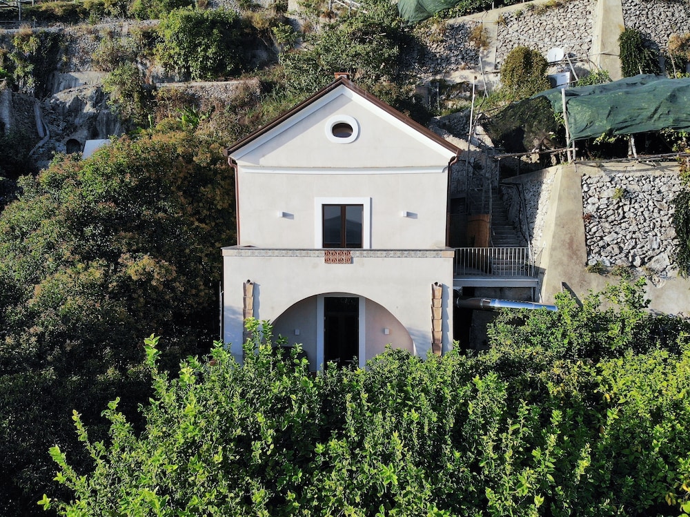 Bella Baia Glamping