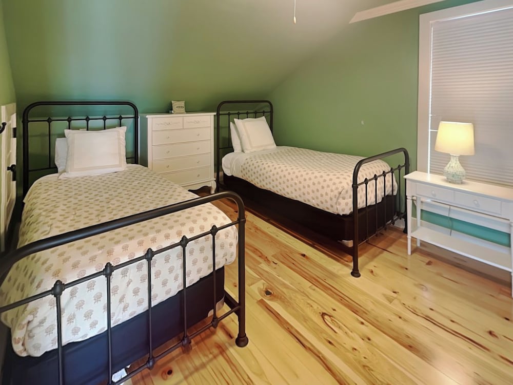 Down By the Bay by Ryson Vacation Rentals