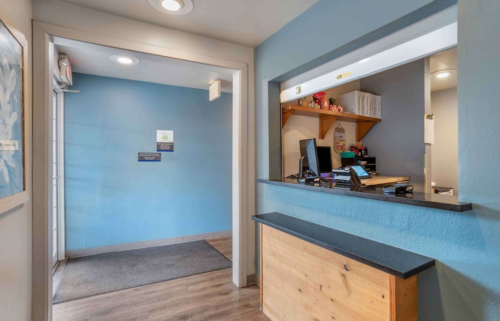 Extended Stay America Select Suites - Jackson - South