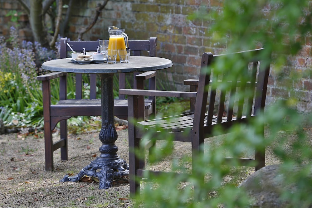 Oxford Vacations - Linton Lodge Hotel, BW Signature Collection - Property Image 37