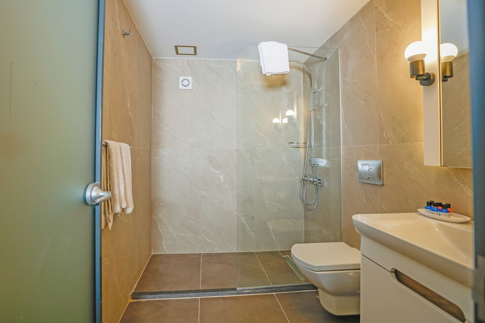 Tan Otel - Özel Sınıf - Image 38