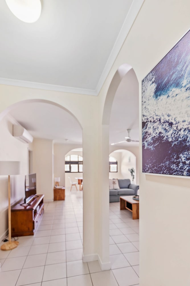 Salt Sand Retreat 1BR Resort Spa