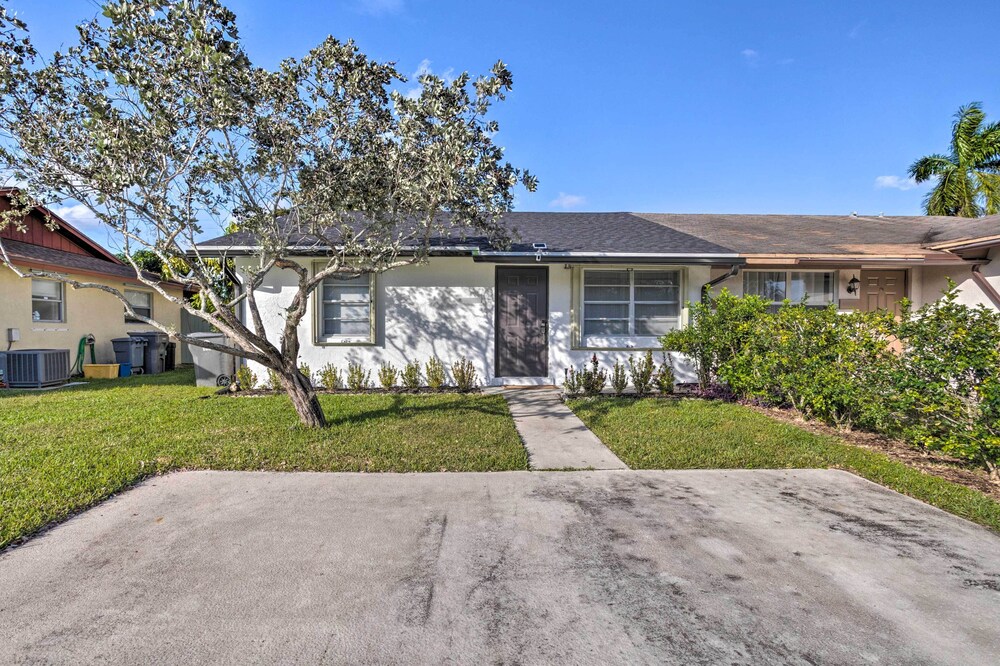 Palm Beach Gardens Duplex - 5 Mi to Beach! - Property Image 5