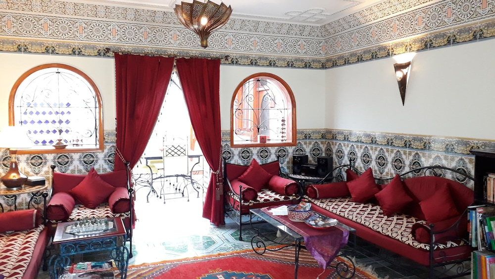 lounge