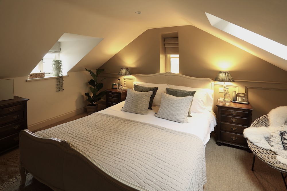The Feathered Nest Country Inn view 4