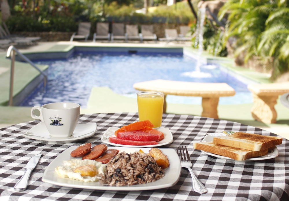 Hotel Mangaby - Image 1