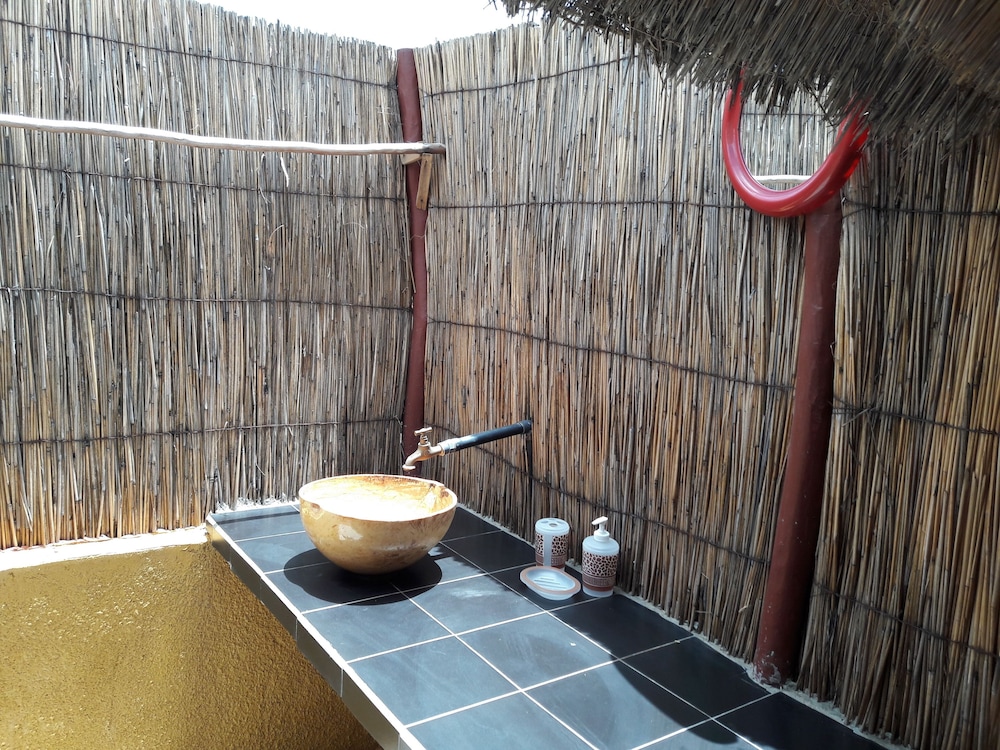 Hakuna Lodge