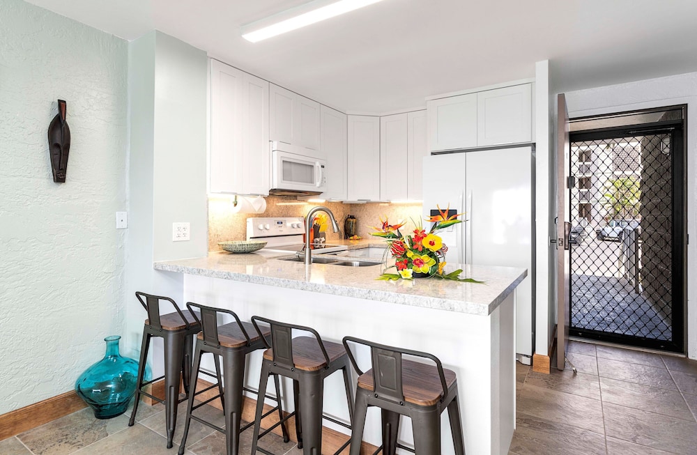 Ocean Front Condo - Vrkcv