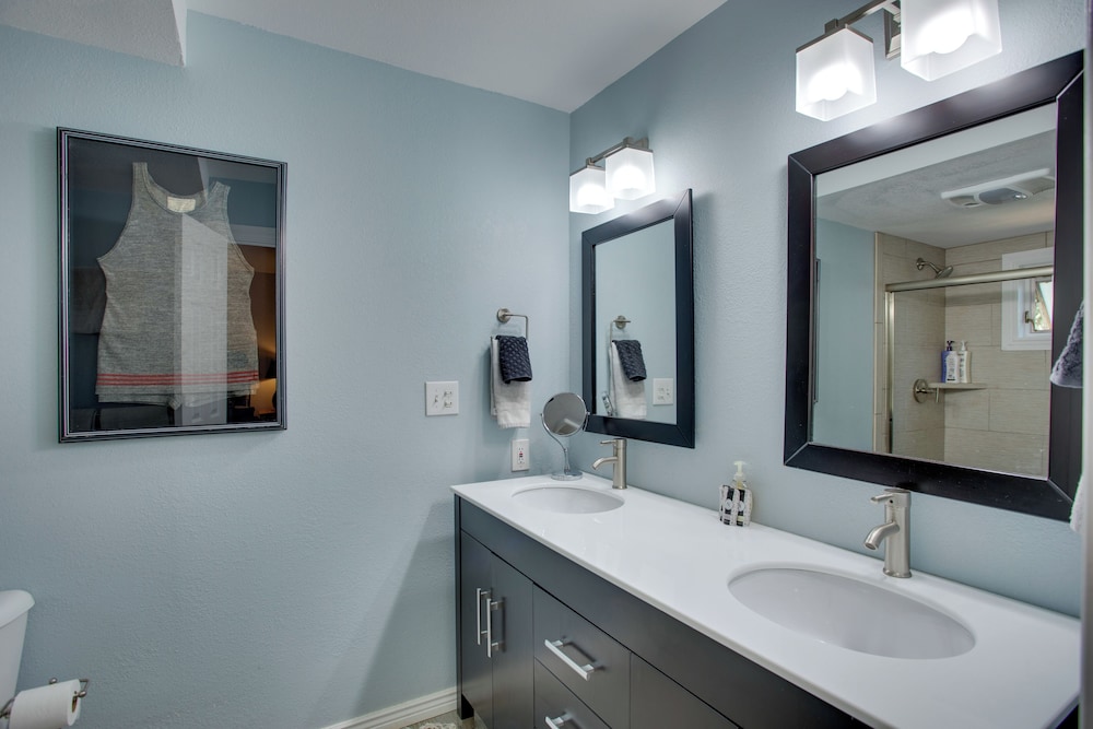 Renovated Avon Condo 5 Mins to Beaver Creek Resort - Property Image 38
