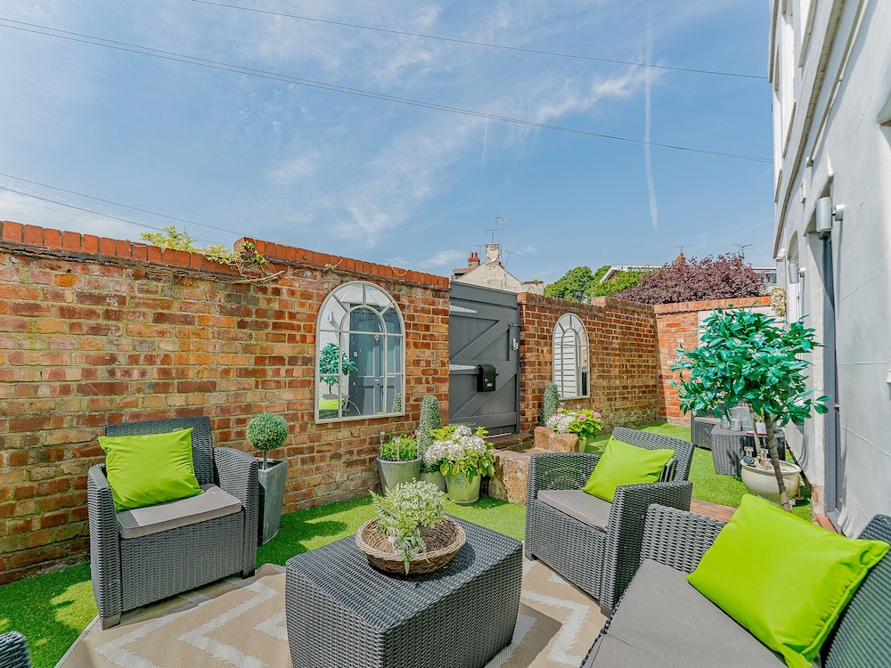 Ivy Cottage