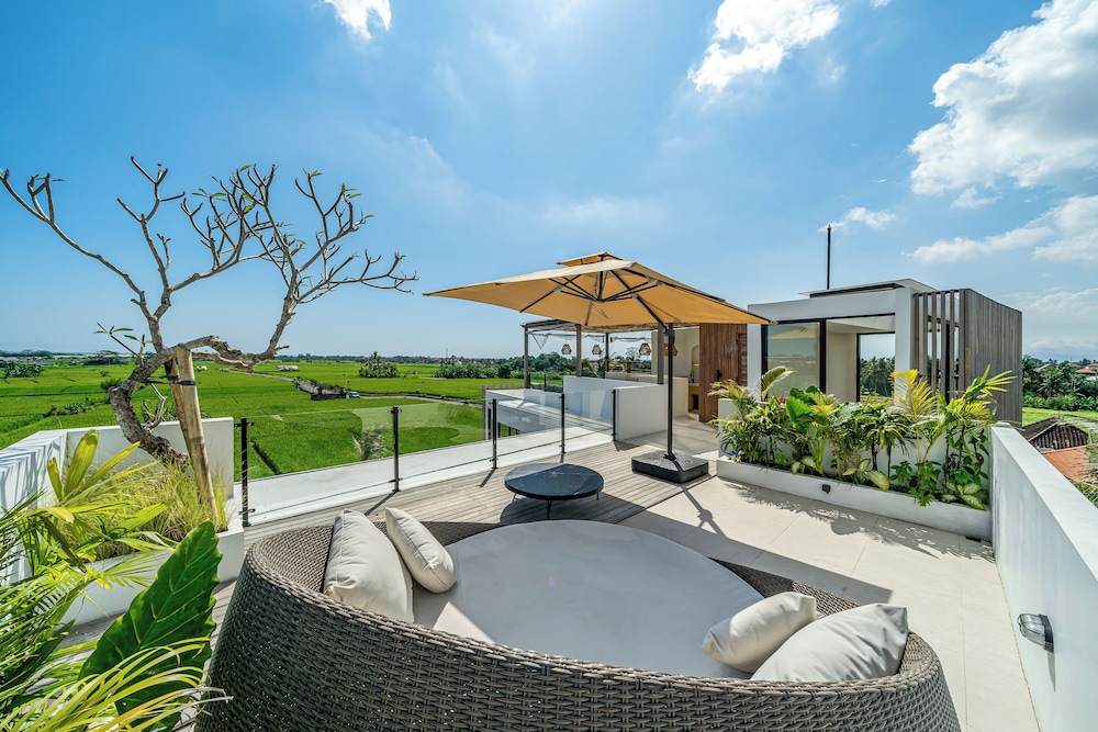 Villa Lumira