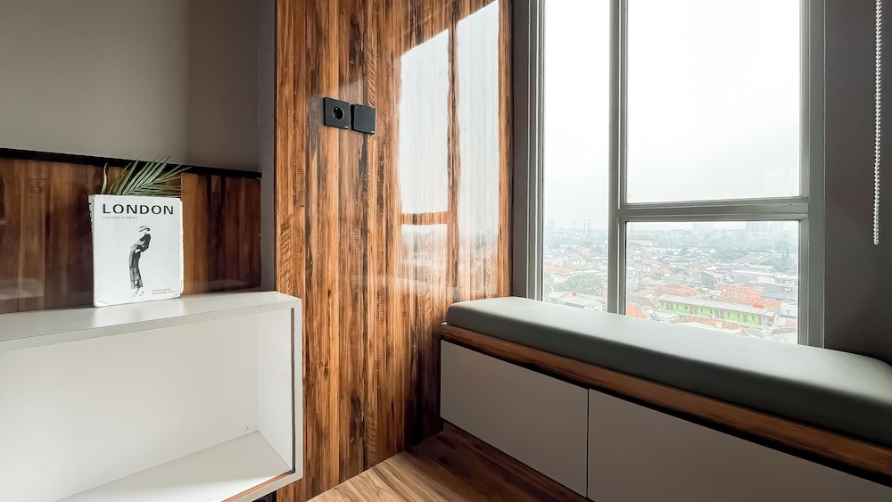 Cozy Stay Studio Apartment At M-Town Residence