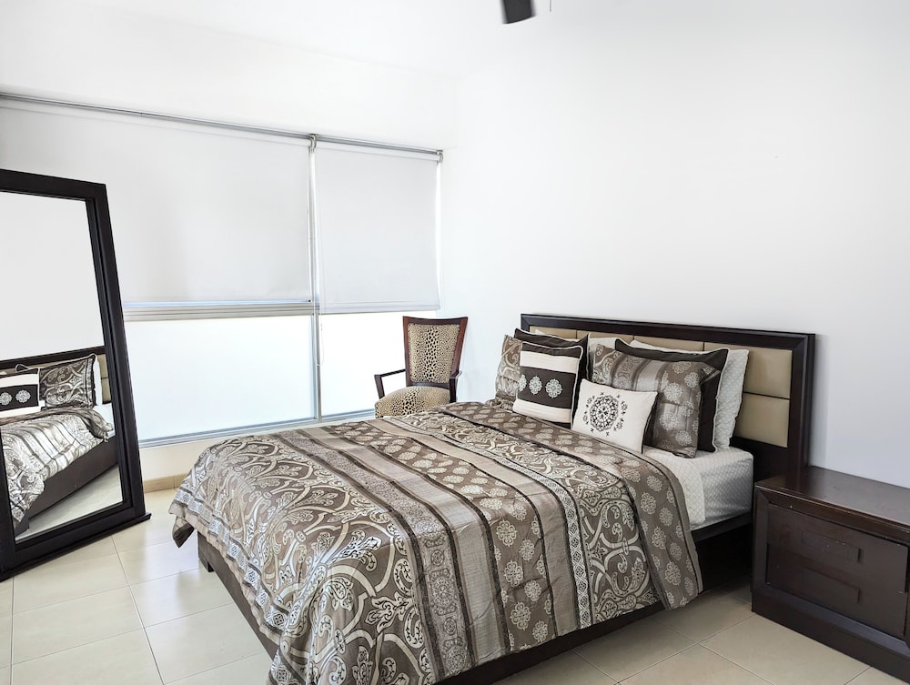YC 701-A l Apartamento 1BR en av balboa