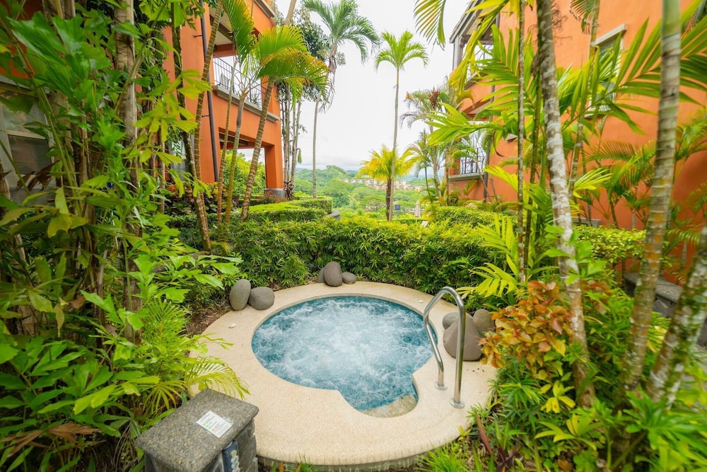 Montebello 4E 3bed 3 Bath