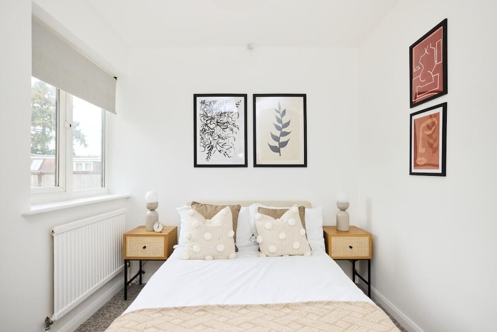 The Oxford Garden House - Spacious 5-bed Oxford Home With Garden & Balcony