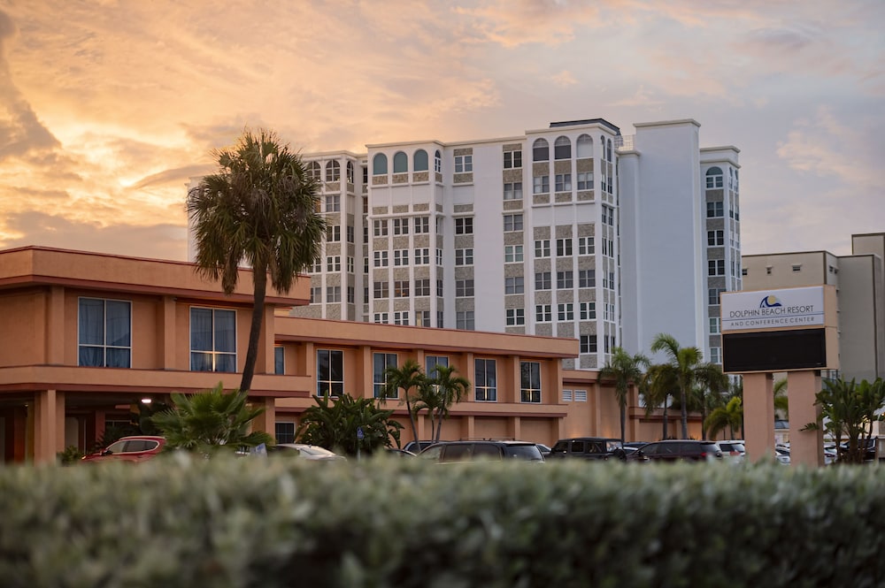 Dolphin Beach Resort