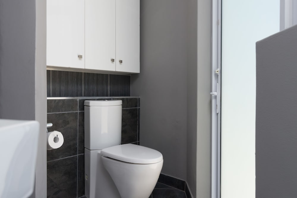 Sanhill Terrace 7