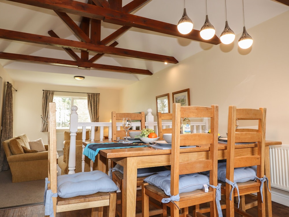 Tilly Mint Cottage