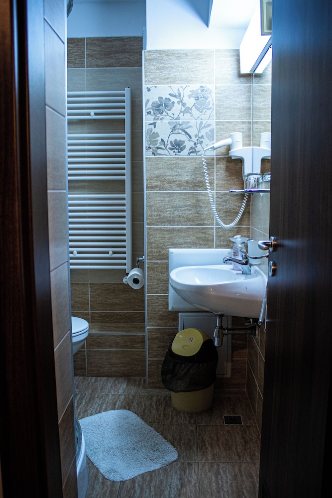 Hotel Claris Valiug