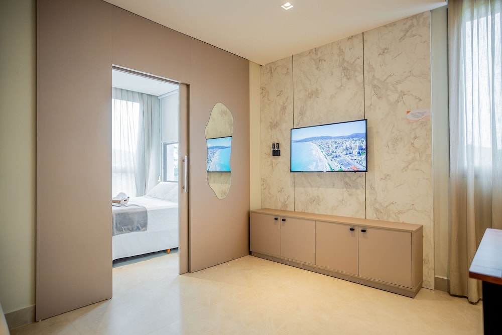 Elegance Residence