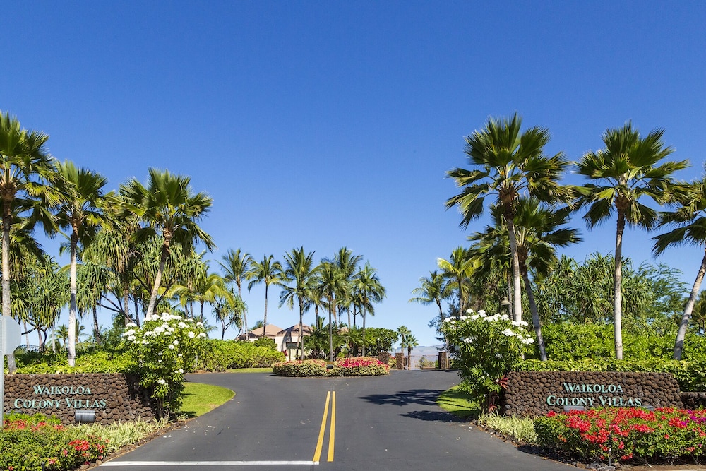 Hotel Honu Harmony - Image 1