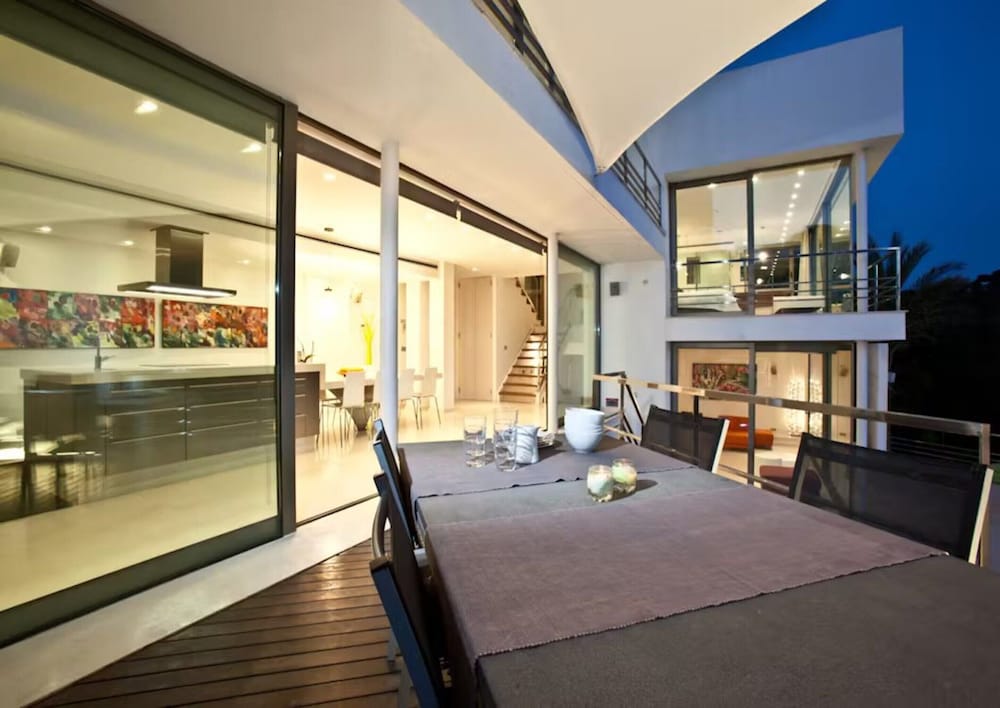Appealing Villa With Private Terrace