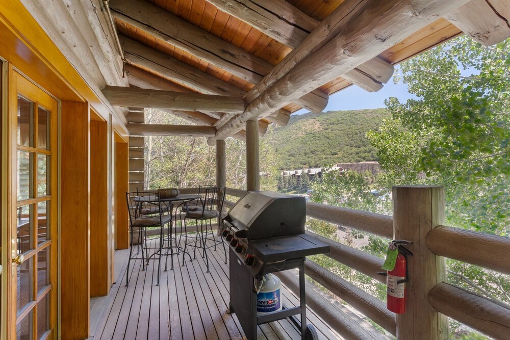 Pine Inn at Trail's End Lodge - Three Bedroom Residence with Spa #3 3 Condo