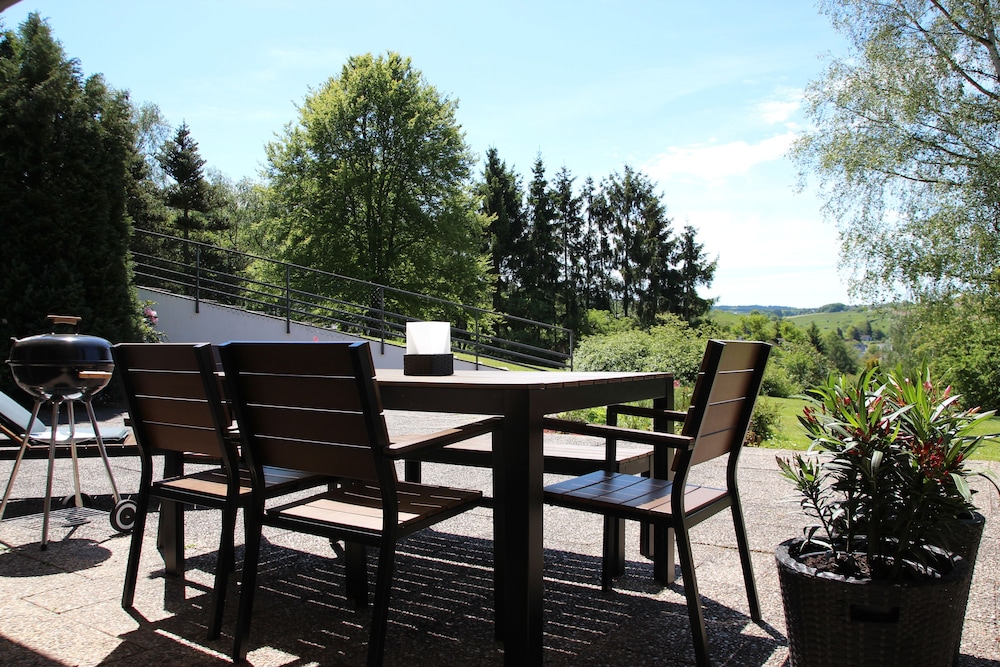 Villa Schonau Apartment 2 in Bad Munstereifel