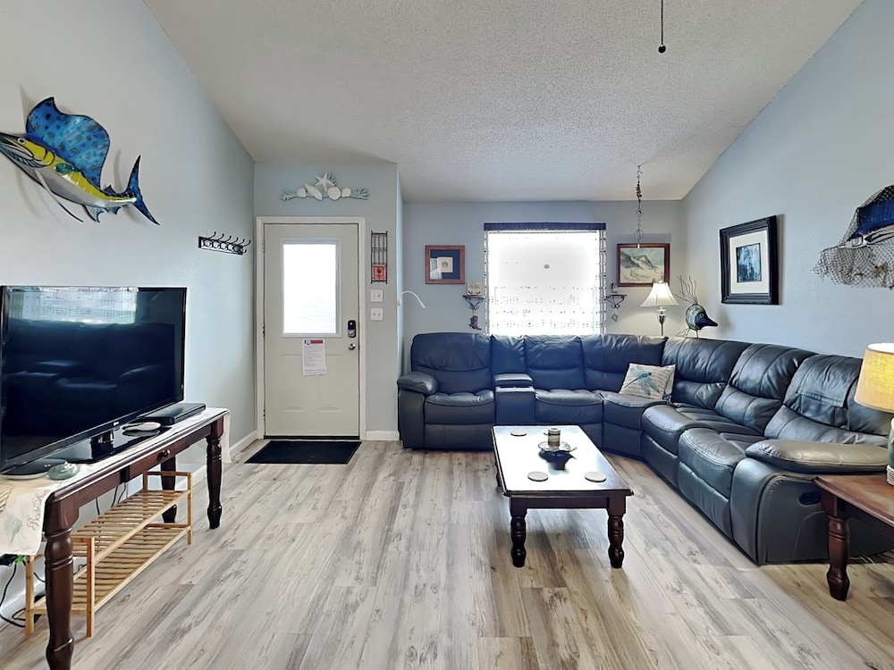 Southern Comfort by Silver Sands Vacation Rentals