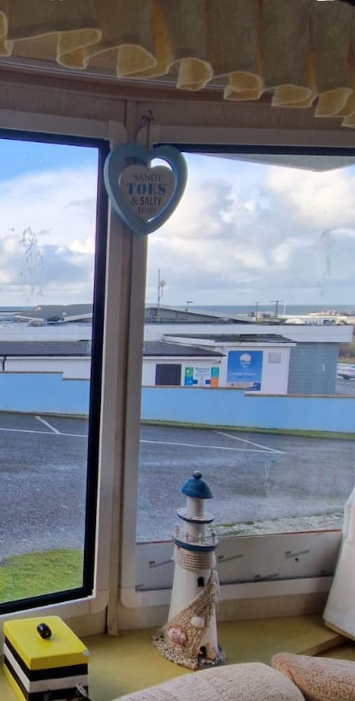 Lovley Sea Viev 2 Bedroom Caravan in Clarach Bay