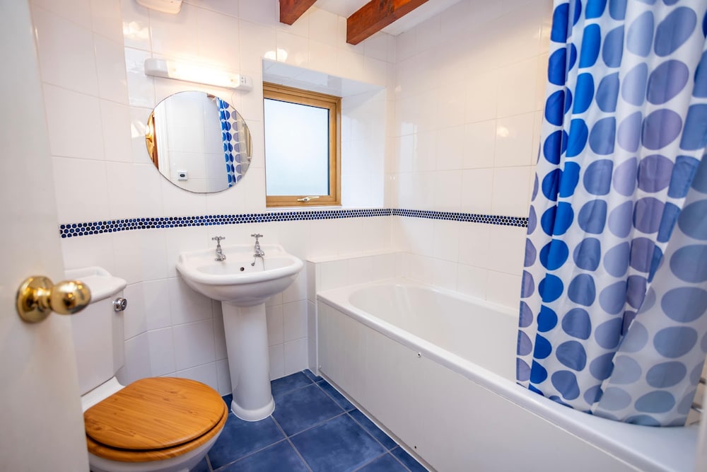 Hall House Estate - 4 Properties- St Florence