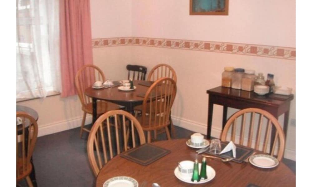 Clon Ross Guesthouse