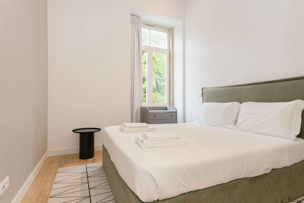 Liiiving in Porto - Crystal Luxury Apartment