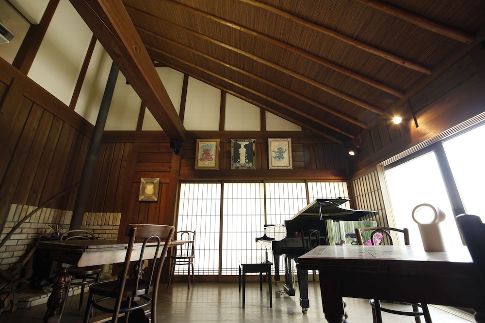 Umashiyado Totoya