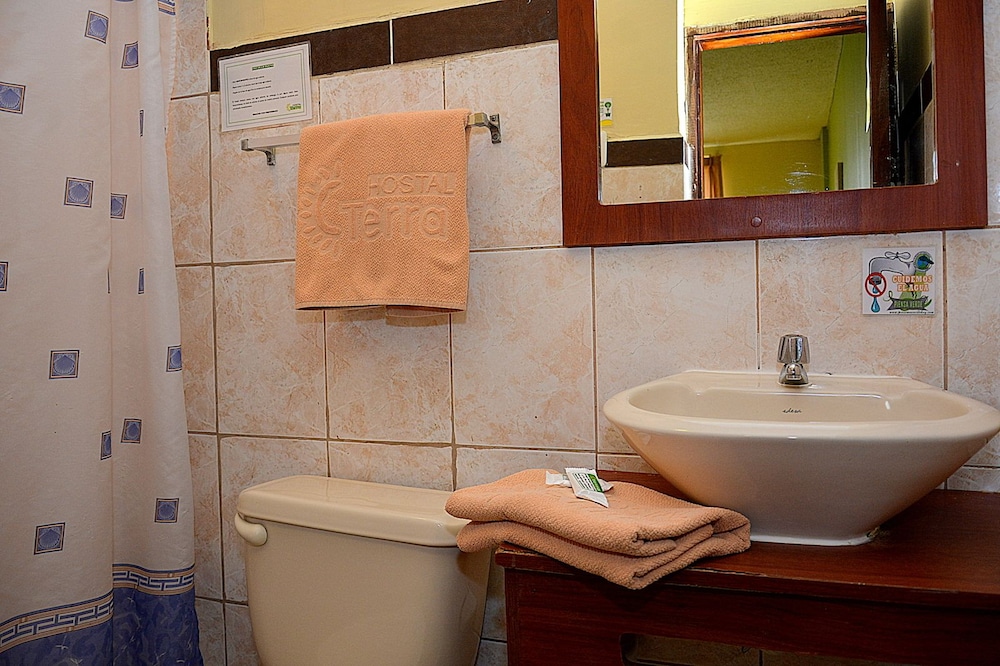 Hostal Terra 3 Base Aerea