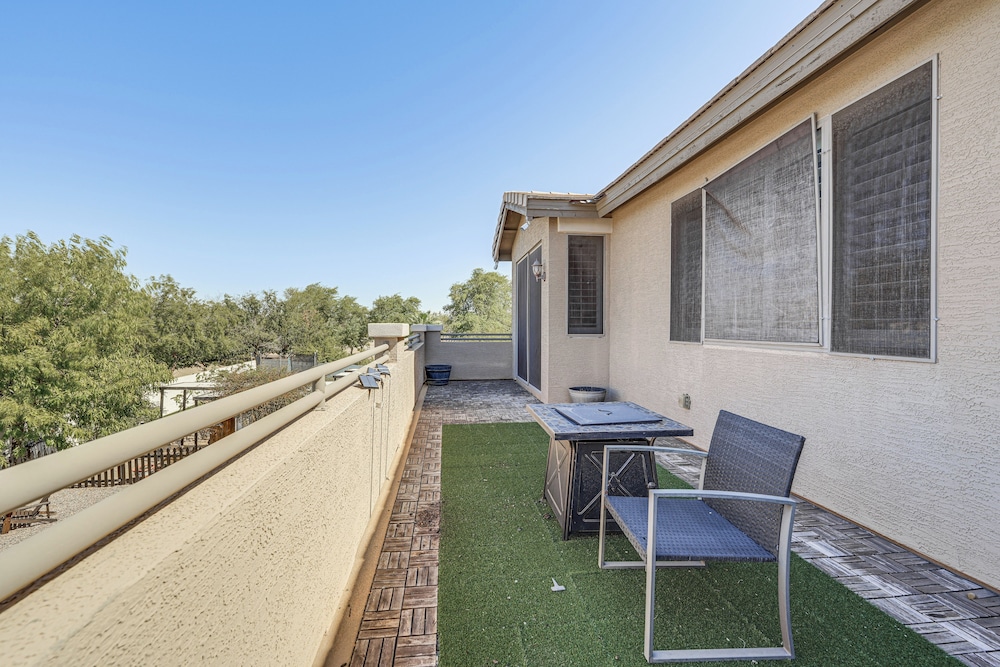 Family-friendly Retreat w/ Pool - Near Westgate!